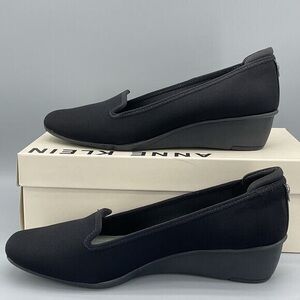 Anne Klein Women's Black Wedge Shoes